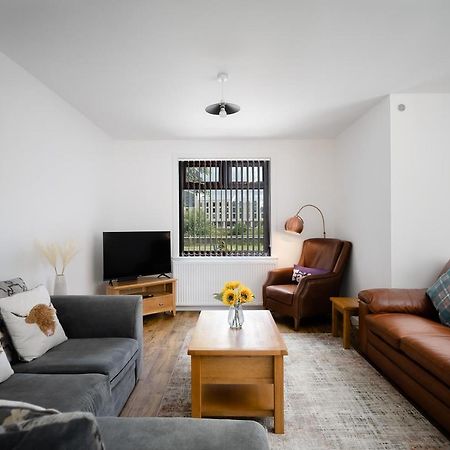 Ness Riverfront Holiday Home - City Centre Инвернес Екстериор снимка