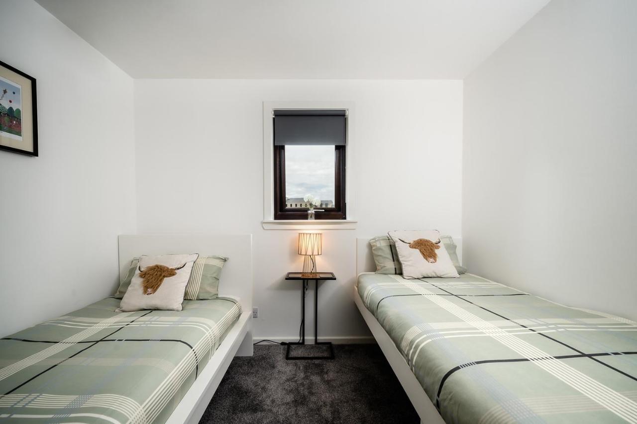 Ness Riverfront Holiday Home - City Centre Инвернес Екстериор снимка