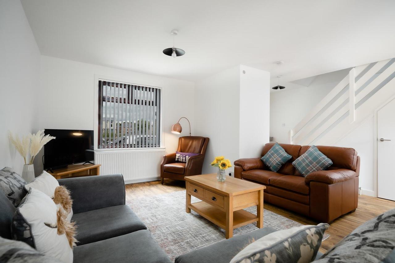 Ness Riverfront Holiday Home - City Centre Инвернес Екстериор снимка